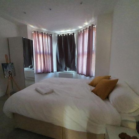 Marble House Apartment Edgware Ngoại thất bức ảnh